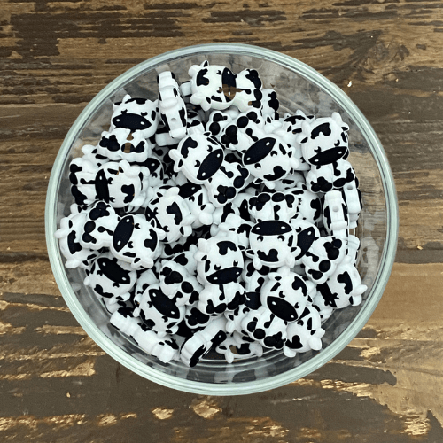 baby cow (white / black)