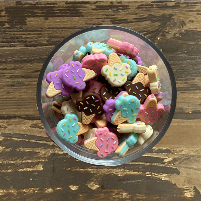 ice cream cone (choose color)