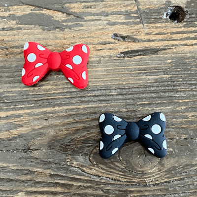 polka dot bowtie (choose color)